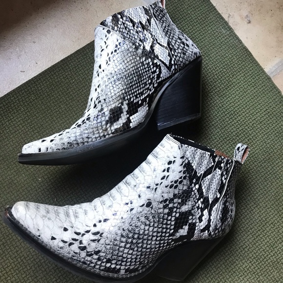 Jeffrey Campbell Snakeskin Booties - Picture 1 of 6